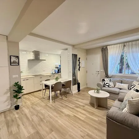 Nervion Apartment *